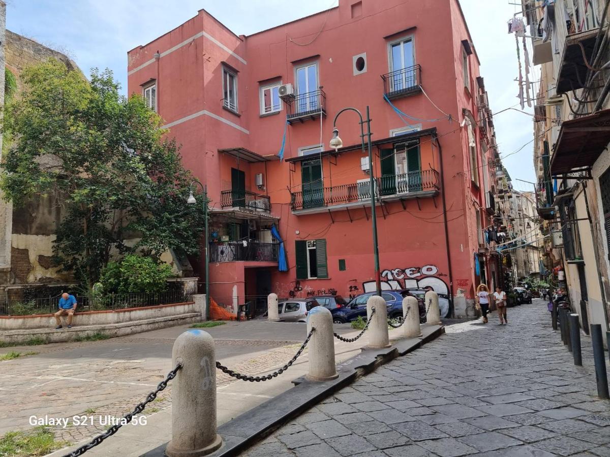 Dint ' O Vico San Petrillo Nápoles Exterior foto